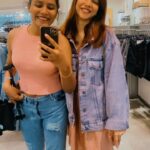 Madonna Sebastian Instagram - kerala trip with my dona ❤️ @madonnasebastianofficial #instagram #memories #memory #memoriesforlife #memoriesofthealhambra #makingmemories #instagram #instagood #insta #instadaily #instafashion #instamood #instamood #instalife #instadaily