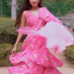 Maera Mishra Instagram - @aliyanabymeenabazaar adding hues of ethnic charm to my wardrobe with their exquisite ethnic wear perfectly blending tradition with trend. #ethnicwear #sarreelove #indowestern