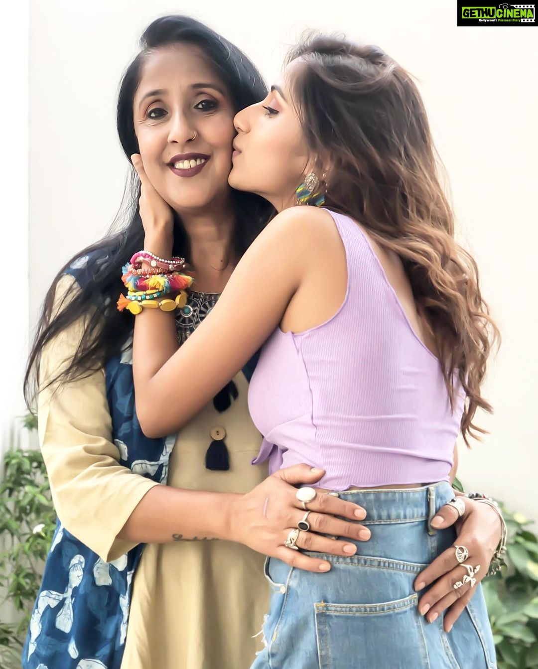 Maera Mishra Instagram - Happy Mother’s Day Mumma, I Love You❤️ @kalpanamishraa23 #mothersday