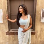 Maera Mishra Instagram - Be A Cupcake In A World Full Of Muffins. 🌸 Styled by @tripzarora ❤️