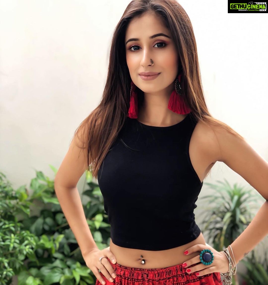Maera Mishra Instagram - Escape the ordinary.🌸