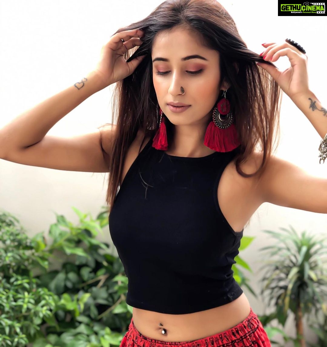 Maera Mishra Instagram - Escape the ordinary.🌸