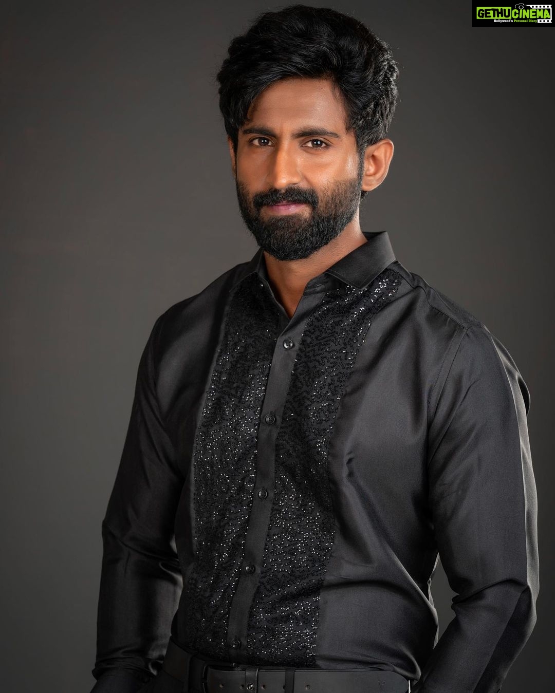 Mahendran Instagram - Always spend time improving yourself 🖤 Outfit @sago_thebridalstudio Concept & styling @njsatz Photography @ngrnandha Hairstyling & Makeup @mr.b_salon @babu4love Studio @njstudios_7159 Assistant stylist @lokesh_1208 Sago’s logo design @moby_antony Media partner @sathyanj_youtubechannel #MM #mastermahendran #satyanj
