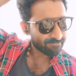 Mahendran Instagram - Enjoy it while it lasts 😎🌍