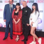 Mahima Chaudhry Instagram – Uunchai releases today !@anupampkher u managed to create a magical evening… loved the film. It was a thrill to watch such wonderful actors all the in one frame.As the film says nothing is impossible… scale new heights … here I go 😂