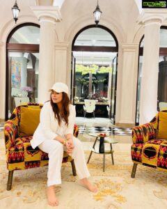 Mahima Chaudhry Instagram - U try a 100 things, 99 don’t work & 1 changes ur life
U meets 100s of people & 1 changes ur life
Life is more Random than it seems …