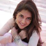 Mahima Nambiar Instagram - 🧚🏻‍♀️ 📸 @shabarivalappil #color #colorful #photoshoot #white #latepost