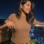 Mahima Nambiar Instagram – Mommy clicks !!!

#eveningclicks #citybehind #lights #nightphotography #citylights Kochi, India