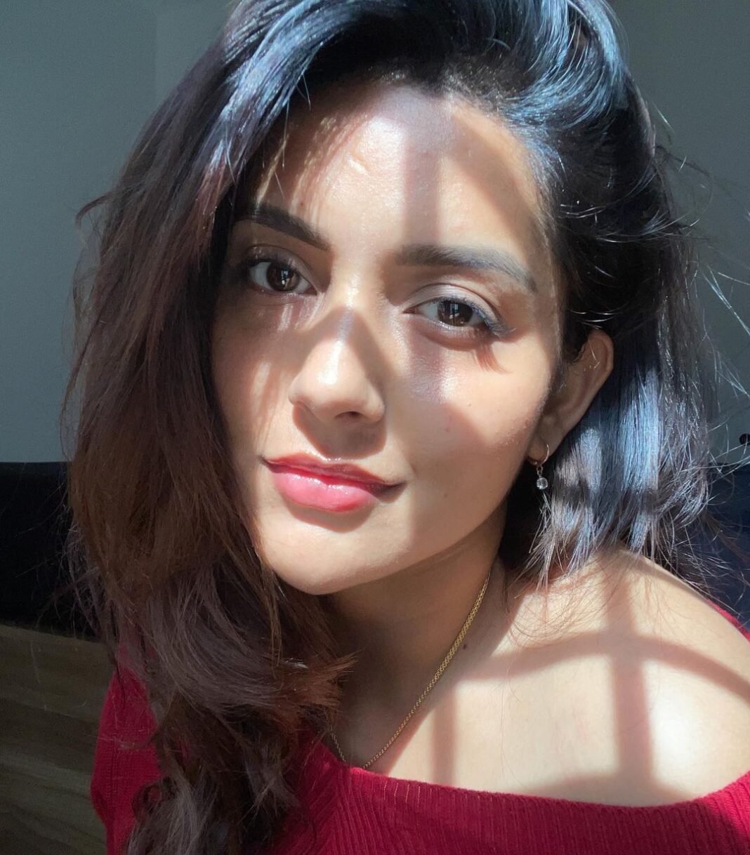 Mahima Nambiar Instagram - ☀️ #sunkissed #bareskin #sunshine #morningvibes #goodday