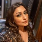 Malavika Instagram - it was a lit new year❤️‍🔥 Akina Contemporary Japanese Restaurant and Bar