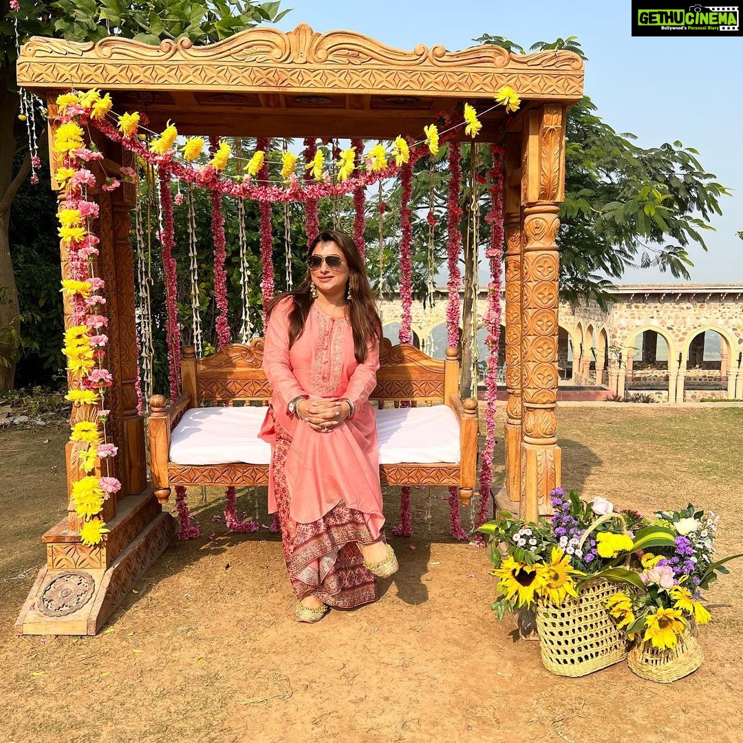 Malavika Instagram - presenting your royal highness❣️ Neemrana Tijara Fort Palace
