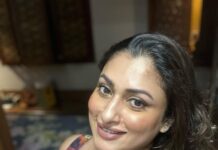 Malavika Instagram - Hardly seen, always noticed 😎