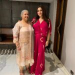Malavika Instagram - All that I am I owe it to you! You have been my emotional barometer and my guidance. You have helped me through everything. The best place for me to cry is in your arms. You are the most positive human being I’ve ever come across. When I hug you I forget all my troubles. I’m so happy when you’re around. You have sacrificed a lot for me. Thank you for being my mother! @aisshwaryakonnur ♥️