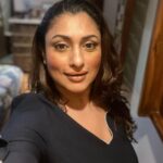 Malavika Instagram - bothers them that I’m unbothered🤣💯