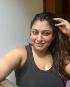 Malavika Instagram - one life, one body, one chance so don’t be lazy✨