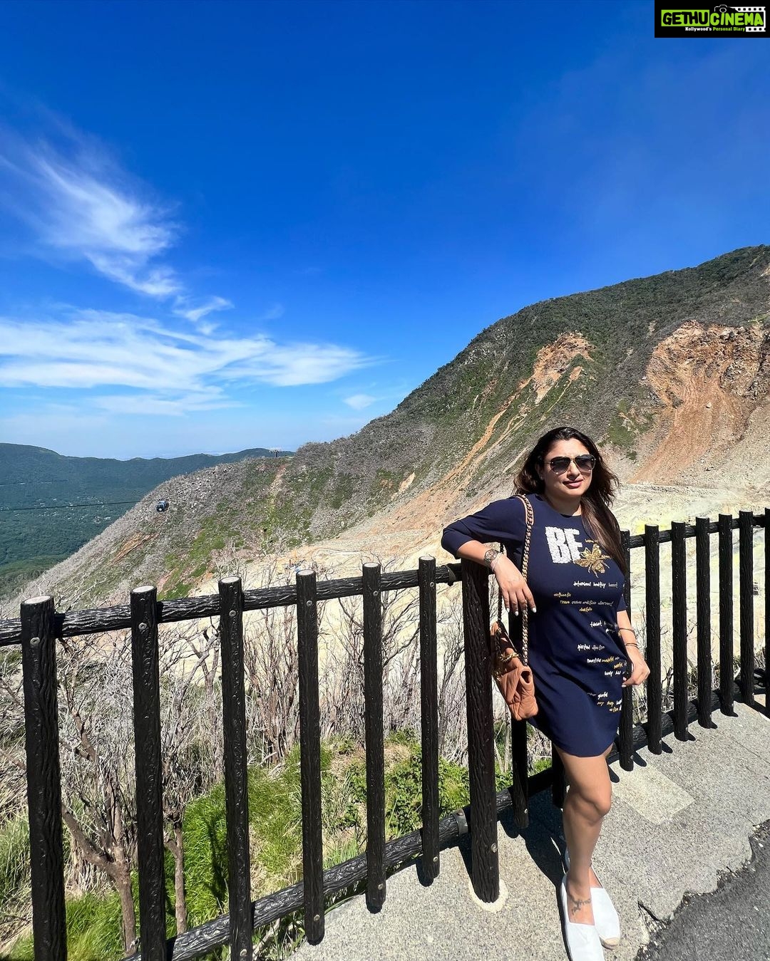 Malavika Instagram - Lost in the beauty of this breathtaking view⛰️ Ōwakudani