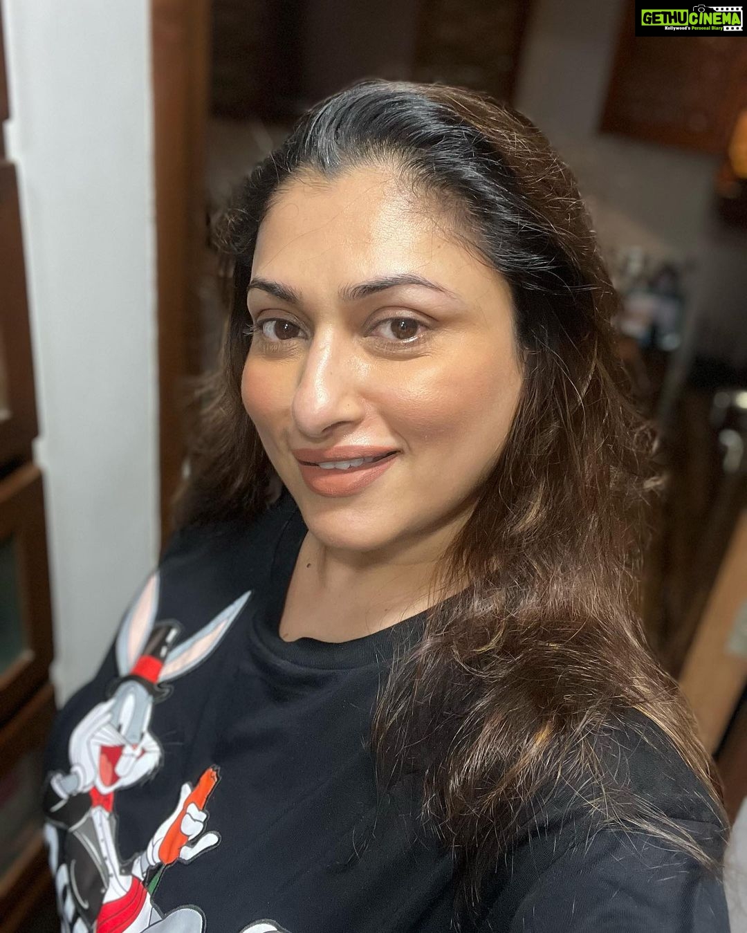 Malavika Instagram - Be happy, it drives people crazy✨