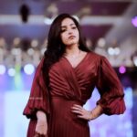 Malavika Menon Instagram - Style is a way to say who you are without having to speak - Rachel Zoe. ♥️🤗♥️✨💄👜 Shot @akhil.aklopz Calicut, India