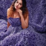 Malavika Menon Instagram - Lost in the day dream ✨❤️💜💙🤍 Shot @arun_payyadimeethal Mua @sreegeshvasan_makeupartist Attire @damanz.designs #just #dreamy #daydreaming #pink #mua #styling #photography