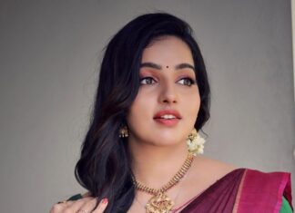 Malavika Menon Instagram - Wear it to flaunt it😍❤️✨ Jewelry @alameen_fashion_jewels Mua @nilesh_biju @dee_pzz_ Shot @albertalex1911