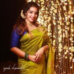 Malavika Menon Instagram - പതിനഞ്ചാമത് രാമു കാര്യാട്ട് അവാർഡ് നിശയിൽ ജനപ്രിയ നടിയ്ക്കുള്ള അംഗീകാരം സമ്മാനിച്ചതിന് ജനകീയ സൗഹൃദവേദി സംഘാടകർക്ക് എന്റെ നന്ദിയും, സ്നേഹവും അറിയിക്കുന്നു! Thanku gokulam gopaalan sir Thanku Pramod pappan cheta✨✨✨☺️🙏❤️ Clicks @sajeesh_blackstone @jishnu_picyard #ramukaryattaward #kazhibrambeachfestival