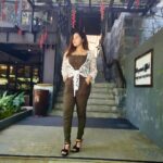 Malavika Menon Instagram - There is something infinitely healing in the repeated refrains of nature… the assurance that dawn comes after night, and spring after winter💚🌿🍃🌳🥝🥬-Rachel Carson Wearing @swayamvarasilksindia #malavikamenon #mm #nature #green #love #grateful #present