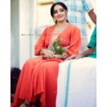 Malavika Menon Instagram - Oh orange 🍊 Mua @unboxunisexsalon Wearing @jasofashions