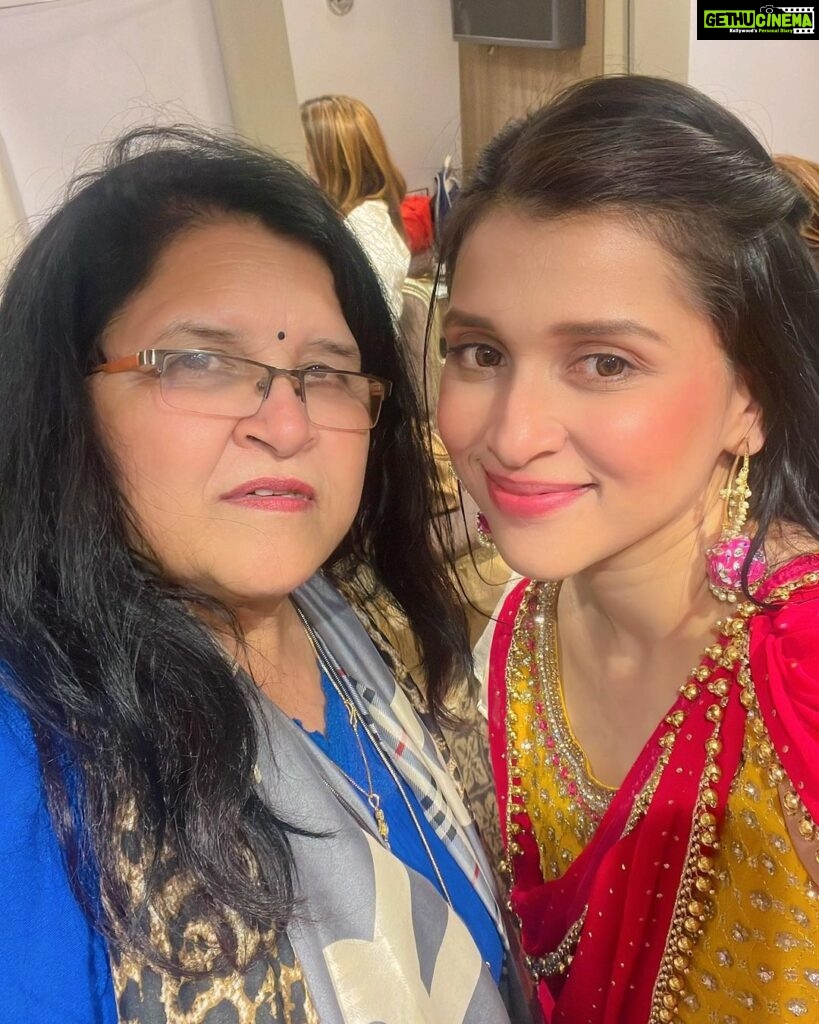 Mannara Instagram - Happy Mother’s Day @kaminichoprahanda … you are the one who is my backbone , in my good times n all my hard times you stand like a pillar.Always trying to show me the brighter side 🥰😁You have been the unwavering support in both my joyful moments and challenging times. Your constant efforts to show me the positive side of things have filled my life with gratitude . Your values, honesty, and wisdom have always been a source of inspiration for me, @mitalihandaofficial, and we will continue to learn from them for a lifetime.