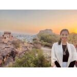 Meenakshi Chaudhary Instagram – What a beautiful experience in one of my favourite states in India Rajasthan . Good music, great food and wonderful memories.
You have my heart 🥹❤️