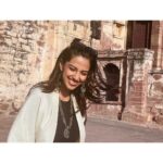 Meenakshi Chaudhary Instagram – What a beautiful experience in one of my favourite states in India Rajasthan . Good music, great food and wonderful memories.
You have my heart 🥹❤️