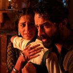 Megha Chakraborty Instagram - जला के राख करदे बुरे यादों को सनम, तेरी आगोश में दुनिया नई बना लेंगें हम, बनाई है नई दुनिया तेरे बगैर सनम, दाखिल होने न देंगे तुझे खुदा की कसम।। अथर्व - इमली, जब पाँच साल बाद मिले, तो ऐसे मिले। शायरी और 📸 @hamid_shaikh_96 #karanvohra #meghachakraborty #athlie