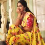 Meghana Lokesh Instagram - 🌼🌸 . . . @mounikas_couture @lovemyselfsowmya @narsappa_photography @brunda_mua @vibhajewellers @thefotogarage Hyderabad