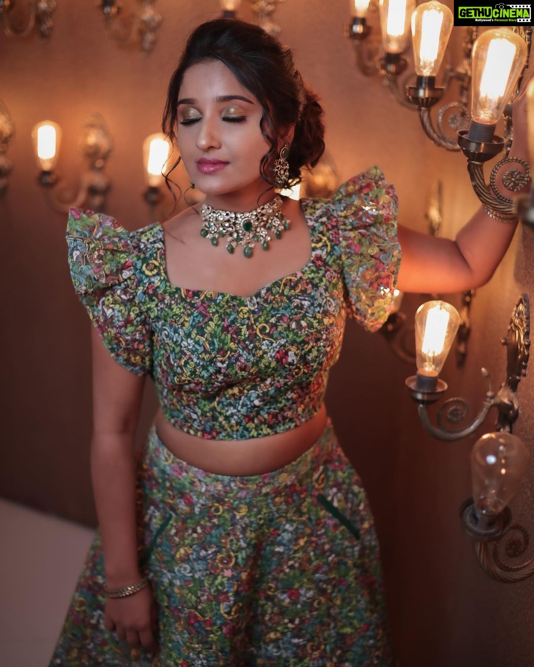 Meghana Lokesh Instagram - Feel a spark?? Chase it !! . ๐ธ @narsappa_photography Hair stylist : @lovemyselfsowmya MUA : @brunda_mua Jewellery: @vibhajewellers Location : @thefotogarage Dress : @aishwarya.madhumika_label Hyderabad
