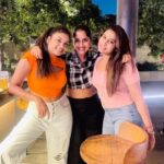 Meghana Lokesh Instagram - Girls gang 👭👯‍♀️🎊🥳 @meghnalokesh @samyuktha_vj #frinds #girl #funnday #weekend #partytime #havefunn #happiness #actor