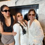 Mona Singh Instagram - Perfect sundowner #december #brunch #birthdaygirl #gastronomia #rose #instagood @rshmibajaj @kavitasachdev_
