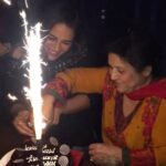 Mona Singh Instagram – U are my world Meri maa #happymothersday #blessed @ranisingh0810