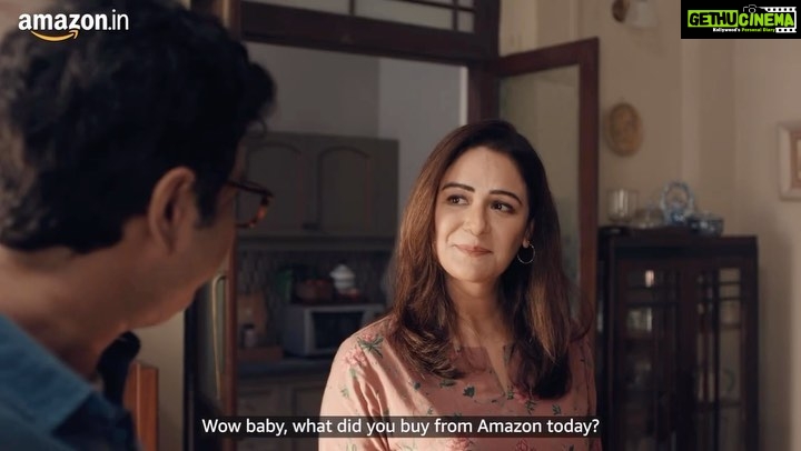 Mona Singh Instagram - Aaj Amazon se kya Khareeda? @amazondotin #onlineshopping