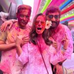 Mona Singh Instagram – Holi hai #color #life #happiness #friendship #food #dance