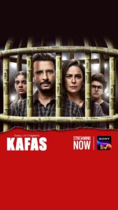 Mona Singh Instagram - Grateful for all the love we’ve been receiving. Keep the praises coming! ♥️✨ #Kafas streaming now on Sony LIV #KafasOnSonyLIV @applausesocial @madibaent @sameern @segaldeepak @sahil_insta_sangha @sharmanjoshi @monajsingh @vivanbhathena_official @jhangianipreeti @mikail.gandhi @singhtejasvi #ZarinaWahab @castingchhabra @karandontsharma @garg.prasoon @rapra_02 @shreyakarunakaram @devnidhib @001danishkhan @amansrivas @saugatam @sonylivinternational
