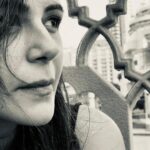 Mona Singh Instagram – #daydreaming 🎻🎷🏖️🤍🖤🧡💛