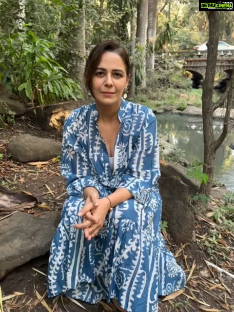 Mona Singh Instagram - ‘Are you sure you want to wear that?’ ‘Solo trip? Asked your husband, yet?’ ‘Maybe some make-up will help your face brighten up?’ ‘Getting married at 40!? Isn’t that too late?’ 🤦‍♀️ Don’t you think it’s time you make your own decisions and live your life according to your choices!? This and a lot more in my #cotocommunity ‘Meri Marzi’ Let’s hear your experiences, I’ll share mine too 💜 See you there 💟 Link in bio 🔗 #joincoto #womenwhowow #cotoinfluencers #cotospeak #womensupportingwomen