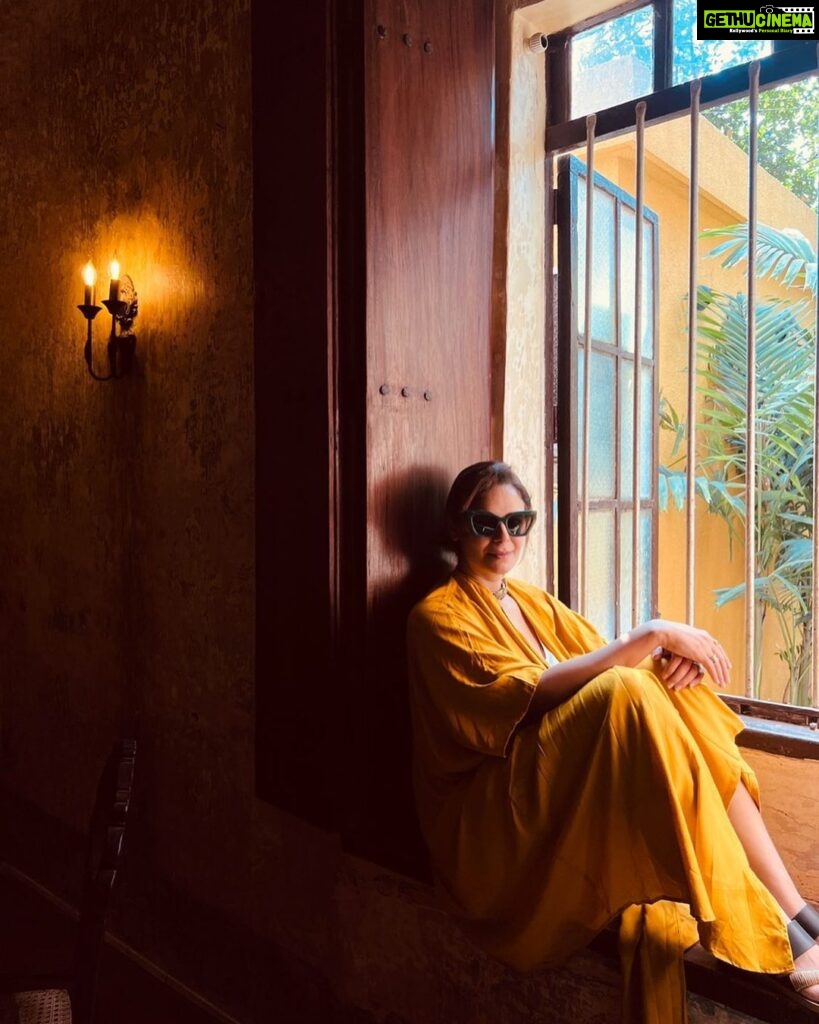 Mona Singh Instagram - Yellow #sun #myfav #instagood #instamood pic courtesy @srg3075 #goadairies