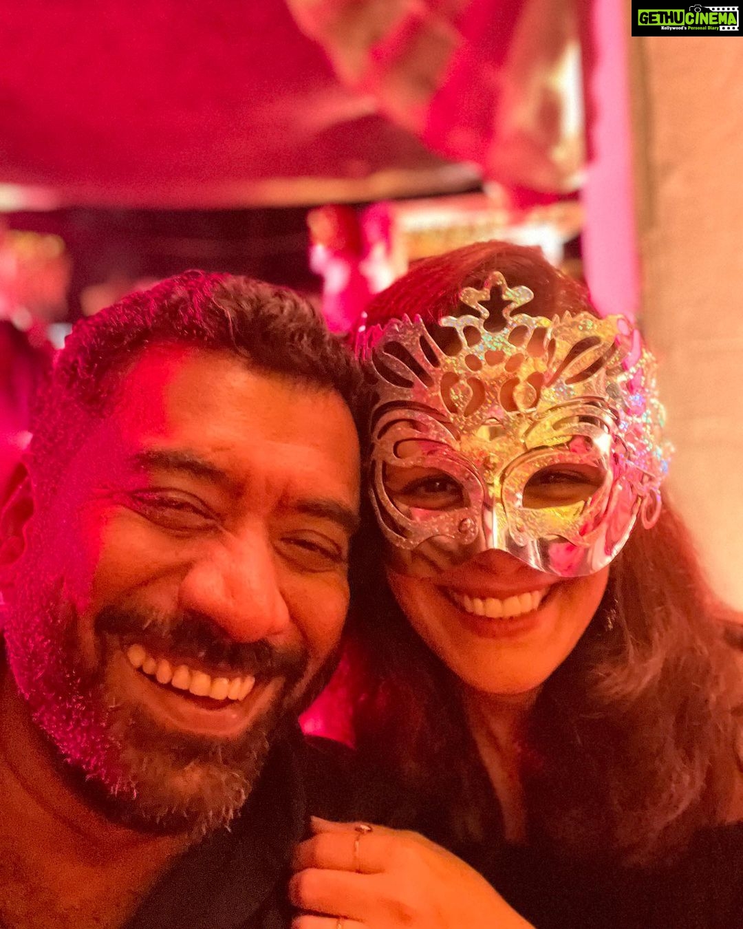 Mona Singh Instagram - Happy new year #love #light #happiness #2023