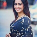 Mugdha Chaphekar Instagram – Have you smiled today?
#just 
.
📸 @pappu.gupta.549 Mumbai, Maharashtra