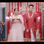 Mugdha Chaphekar Instagram – Sapnon ko pankh dene ki hai ab aapki baari! 🙌 Pranbir ki tarah dikhaaiye hunar pehchaanne ki khoobi, aur paaiye suron ke manch par aane ka mauka. Jald aa raha hai #SRGMP, sirf @zeetv par. 

#SRGMP2023 #SRGMPAudition #SpotTalent

@kaul_me 
@mugdha.chaphekar