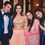 Munira Kudrati Instagram - All the beauties in one frame 😂 . . . . . . . #bhagyalakshmi