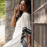 Nadhiya Instagram - “ May the magic of this Eid bring lots of happiness in your life and may you celebrate it with all your close friends and family. Eid Mubarak!”🌙🥰 Courtesy : @ezhil_still_143 @ganeshpalav1606 @heysurekha @dgk_editor #eid, #eidmubarak , #eidcelebration #festival #eidoutfit