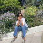 Nadhiya Instagram - Sunshine on my mind😄😄