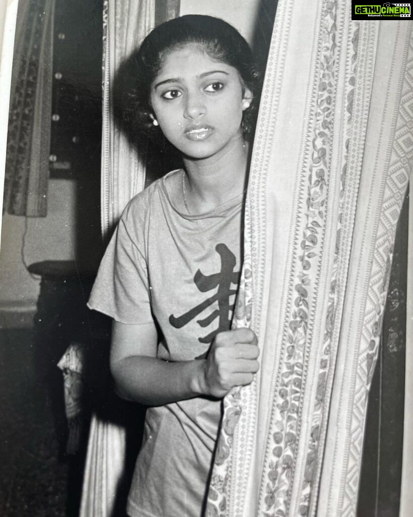 Nadhiya Instagram - Initial pictures taken by director Fazil for my character “Girly” in my debut film Noketta Doorathu kannum Nattu” 😅 #flashbackFriday #archives #nostalgic #nokettadoorathukannumnattu