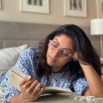 Nadhiya Instagram - It might be Monday but my mind is still in my lazy Sunday zone!! 😅 I believe chilling is important too!😊 #chillin #reading #pyjamas